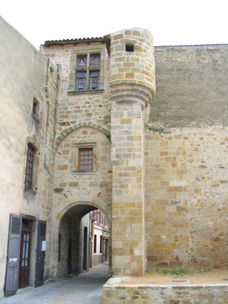 Cantal111